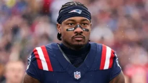 Patriots wide receiver Stefon Diggs