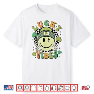 Funny Clovers St Patrick’S Day Kiss Me I’M A Hairstylist Shirt