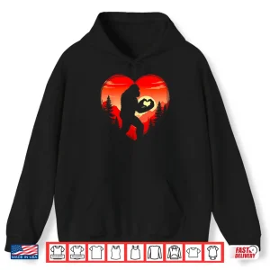 Hoodie Funny Bigfoot in Love Heart Happy Valentines Day Men Women Shirt
