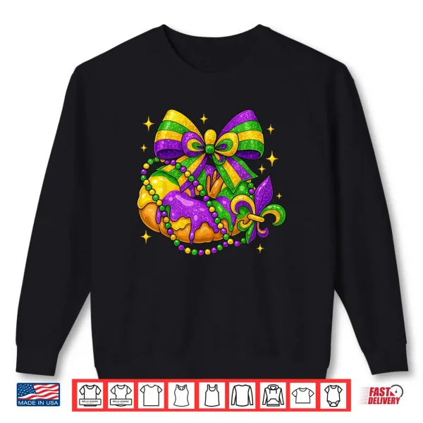 King Cake Season Coquette Bow Fleur De Lis Mardi Gras Shirt 1 Sweatshirt King Cake Season Coquette Bow Fleur De Lis Mardi Gras Shirt