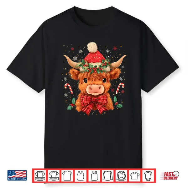 Highland Cow Mooey Xmas Heifer Santa Hat Cute Christmas Shirt