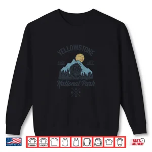 Sweatshirt Vintage Retro Yellowstone National Park Hiking Shirt Long Sleeve Shirt