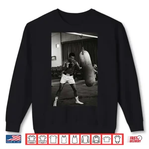 Sweatshirt Muhammad Ali 60s Training Boxing Punches On Punching Bag Shirt