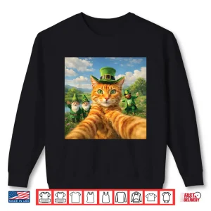 Sweatshirt Funny St PatrickS Day Cat Selfie With Leprechaun Shirt