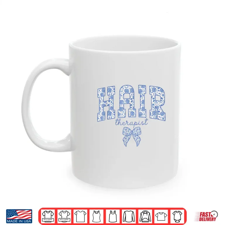 Mug Hair Therapist Coquette Bow Cosmetology Graduation Shirt