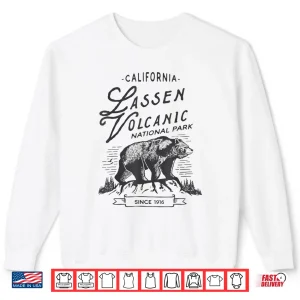 Sweatshirt Vintage Lassen Volcanic National Park Retro Bear California Shirt