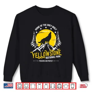 Sweatshirt Yellowstone National Park Grey Wolf Hiking Camping Lover Shirt