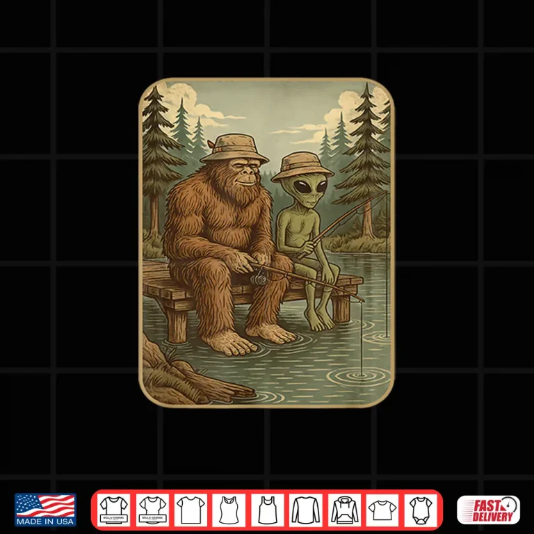 Design Bigfoot Fishing Men Boys Sasquatch Fishing Distressed Shirt