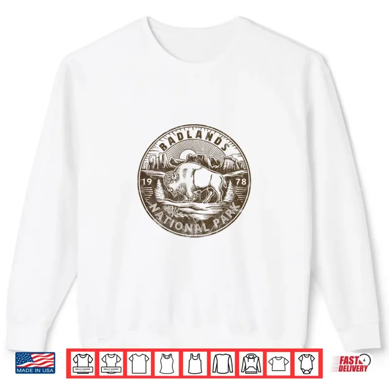 Sweatshirt Badlands National Park Vintage Hiking Camping Vintage Shirt