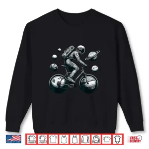 Sweatshirt Space Astronaut on a Bicycle Cycling Lover Cycle Tour Shirt