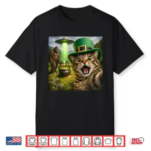 Funny St Patricks Day Cat Selfie With Leprechaun Bigfoot Ufo Shirt
