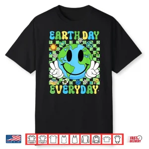 Earth Day Everyday Funny Smile Face Earth Boys Kids Toddlers Shirt