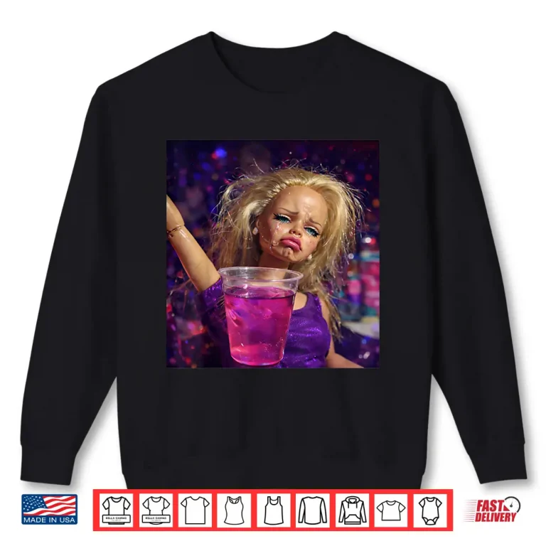 Sweatshirt Funny Distressed Doll Face Meme Sarcastic Humor Gift Shirt