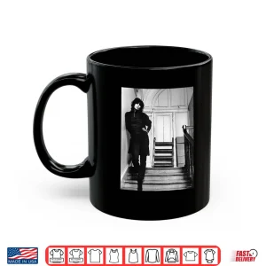 Mug Chrissie Hynde of The Pretenders Photo By AJ Barratt Shirt