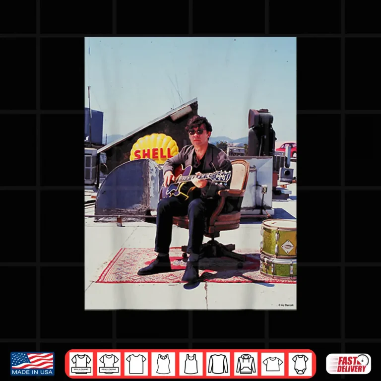 Design Guitarist Robbie Robertson of The Band Photo By AJ Barratt Shirt