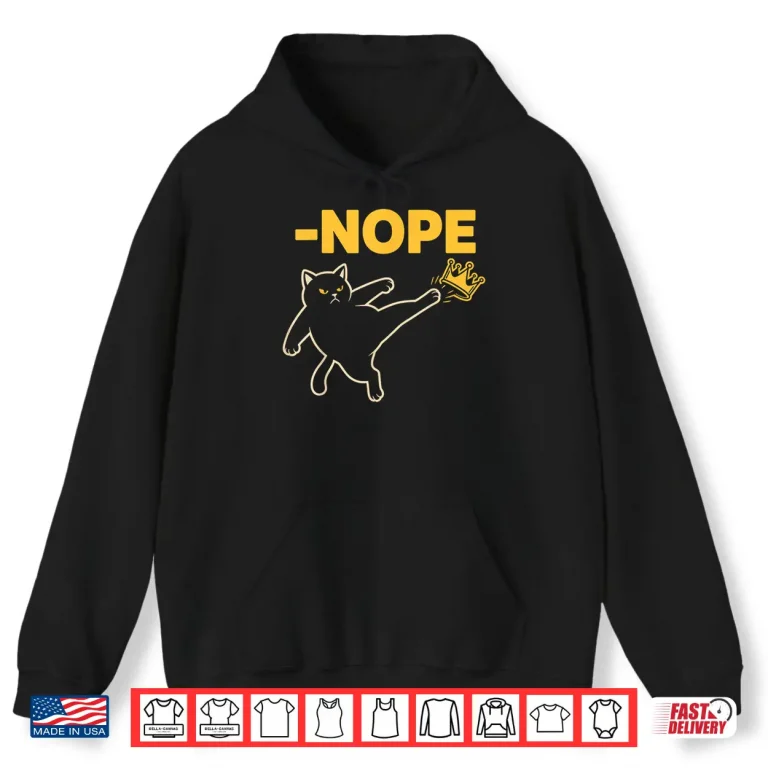 Hoodie No Kings in America Retro Edgy Protest Shirt