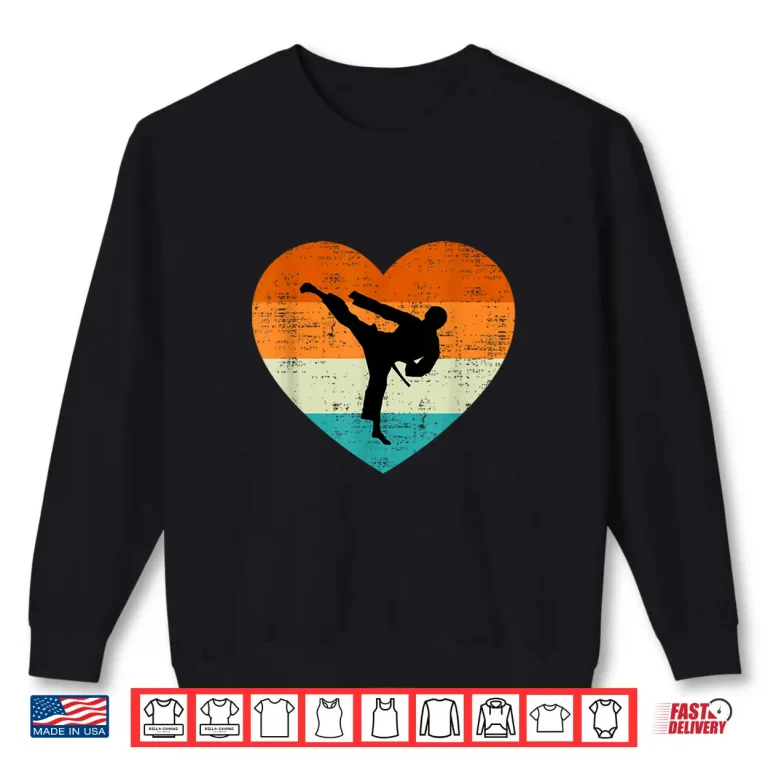 Sweatshirt Lovers Heart Love Retro Karate Martial Arts Valentines Day Shirt