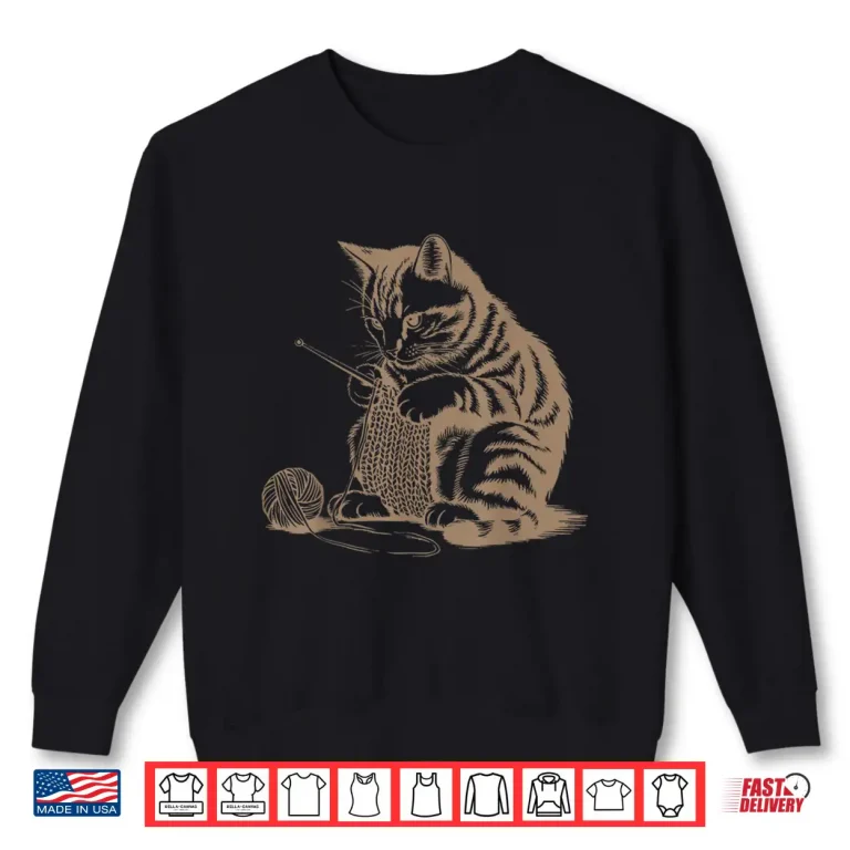 Sweatshirt Cute Cat Design Yarn Knitter Crocheting Retro Vintage Shirt