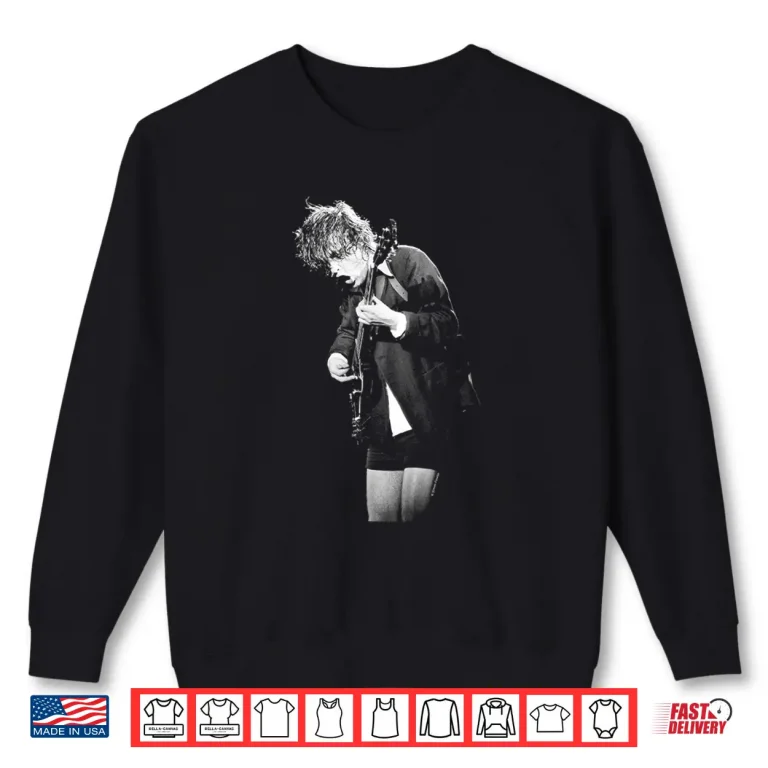 Sweatshirt ACDC Guitarist Angus Young Live By Simon Fowler Shirt