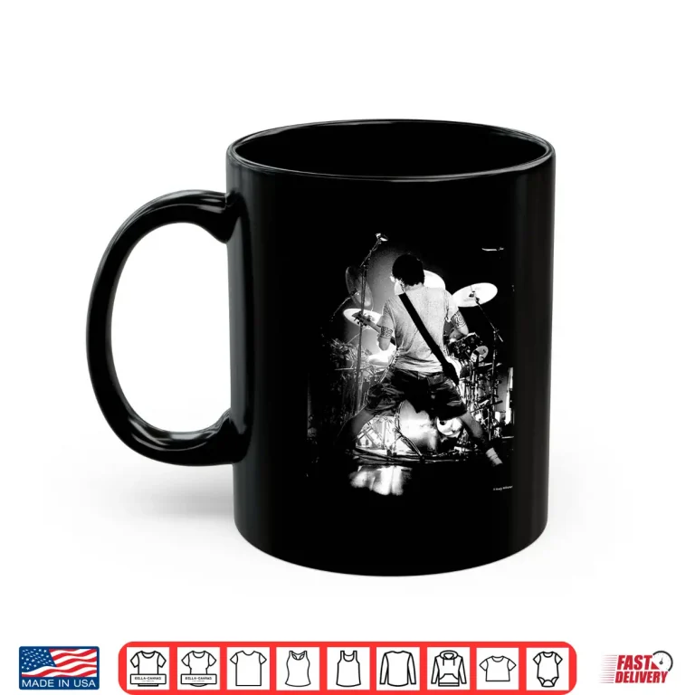 Mug Dave Grohl Foo Fighters 2005 By Andy Willsher Shirt