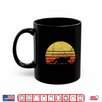 Mug Vintage Retro Maine Coon Cat Silhouette Sunset Distressed Shirt