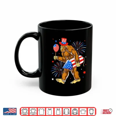 Mug Bigfoot Firework American Flag Bigfoot 4th of July Sasquatch Shirt 3