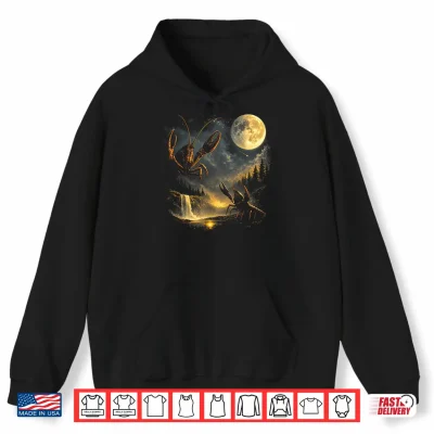 Hoodie Three Crawfish Moon Crawfish Howling to The Moon Shirt