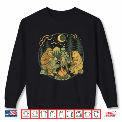 Sweatshirt Campfire Knitting Friends Retro Bigfoot Alien Bear Knitting Shirt