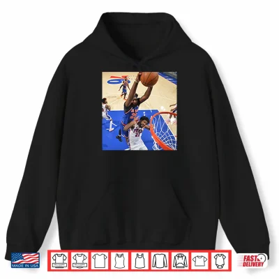 Hoodie Mitchell Robinson Dunks On Joel Embiid Shirt