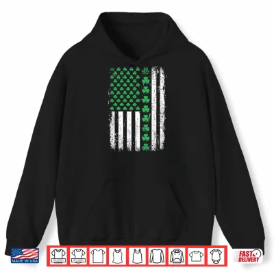 Hoodie US American Flag with Shamrocks Vintage St Patricks Day Shirt