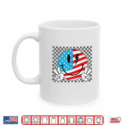 Mug Fourth of July Smile Face Patriotic USA American Flag Men Shirt