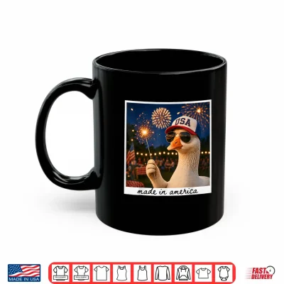 Mug Patriotic Goose USA Fireworks 4th of July 250 Years America Shirt